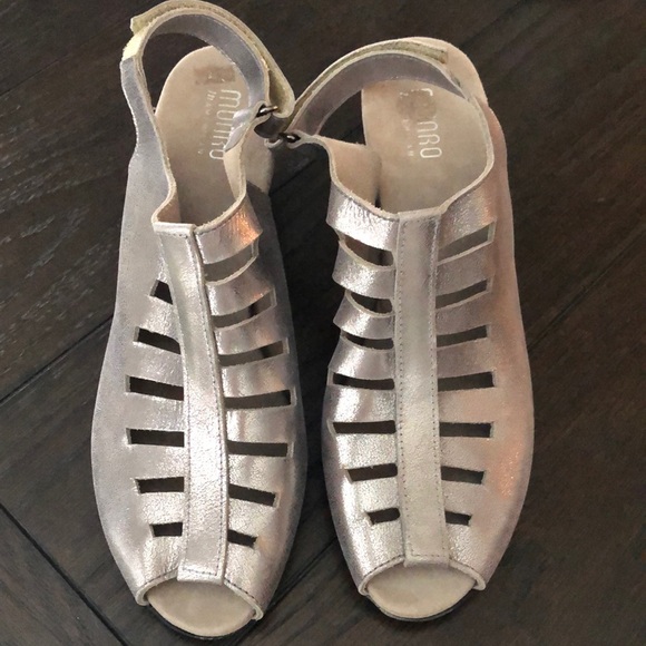 Munro Abby Silver Slingback Sandal M471170 11N